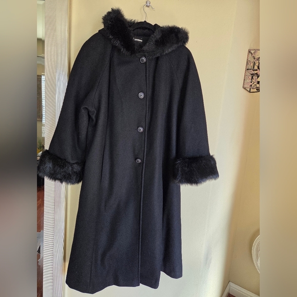 Vintage Black 100% Wool Penny Lane Style Faux Fur Coat Old Money Glamorous - Picture 2 of 9